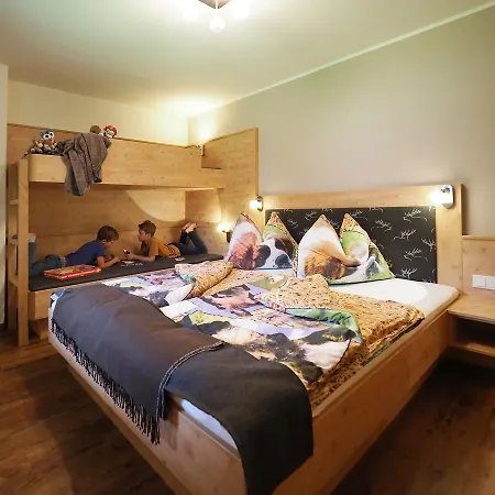 Alloggio per agriturismo Bio-bauernhof Reiterhof Sankt Johann im Pongau