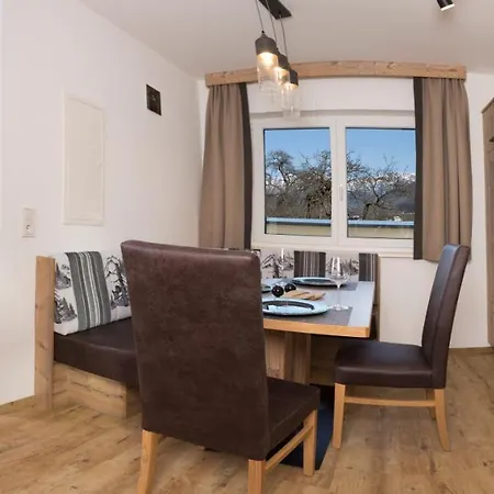 ファームステイ Bio-bauernhof Reiterhof